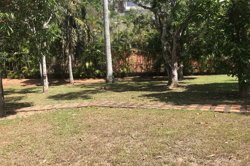 Terreno En Venta En Valle Arriba