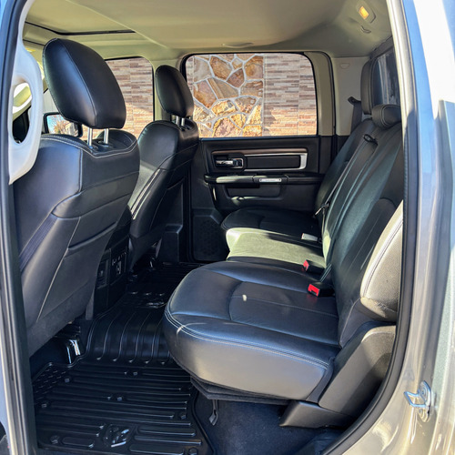 RAM 1500 5.7 Laramie Atx V8