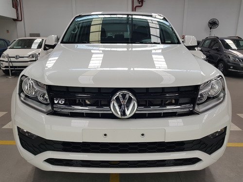 Imagen 2 de 25 de Volkswagen Amarok V6 258 Cv Comfortline 0km My23 Dcolores
