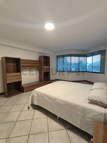 Conjunto Residencial Las Canoas Amplio Y Cómodo Apartamento De 5 Habitaciones