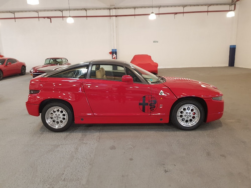 Imagen 8 de 17 de Alfa Romeo Sz Zagato (1993) - Macomeclassic