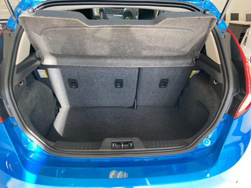 Ford Fiesta Kinetic Titanium Powershift