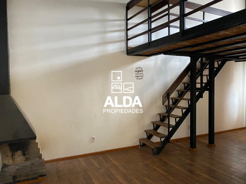 Apartamento Ciudad Vieja Montevideo 1 Dorm Alquiler Anual Ap401106