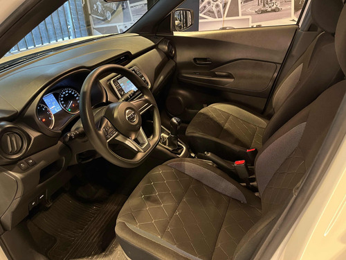 Nissan Kicks 1.6 Sense