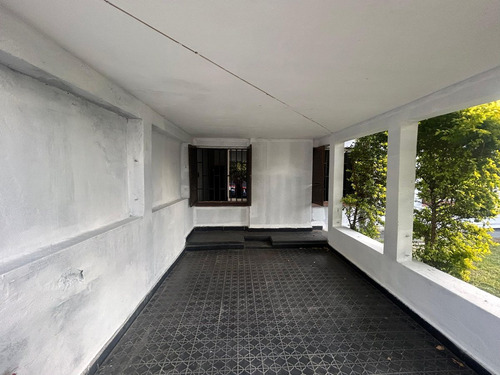 Casa 3dorm. 3 Baños Cochera Don Bosco