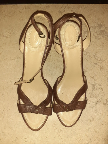 Zapatos Ugg De Mujer Marrón De Piel