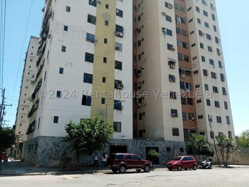 Apartamento En Venta Ubicado En El Guayabal Naguanagua Carabobo 24-18961, Eloisa Mejia