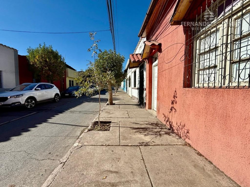 San Felipe - Arrienda Propiedad Con 9d 2b En Pleno Centro