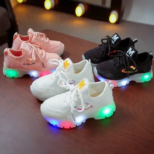 Tenis com luz menina sales