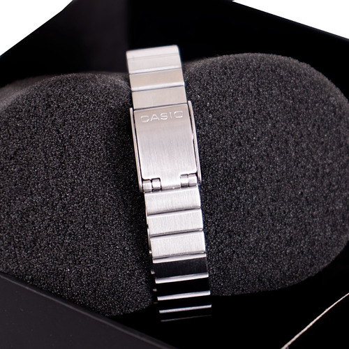 Reloj Casio Mujer La670wa-1df Color Plateado Digital 30m
