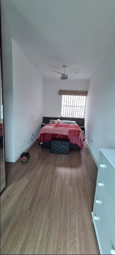 Sobrado Á Venda Em Itaquera (jardim Marabá) - So15240