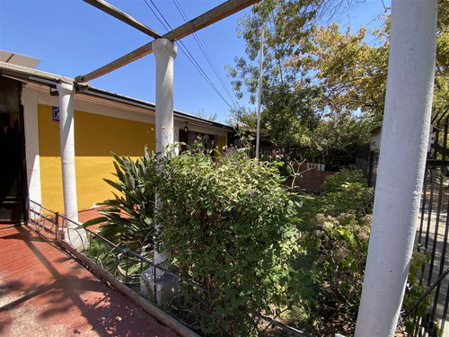 Casa En Venta,ñuñoa,maria Celeste,3 Dormitorios.