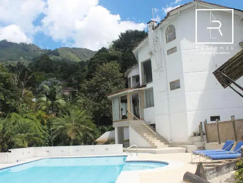 Casa En Arriendo En Loma Del Chocho. Cod A10810