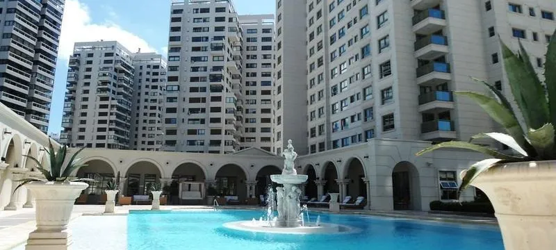 Torres Imperiale - Punta del Este.   Complejo Premium frente a Playa Brava.