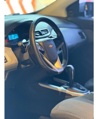 Chevrolet Onix 1.4 MPFI LT 8V FLEX 4P AUTOMÁTICO