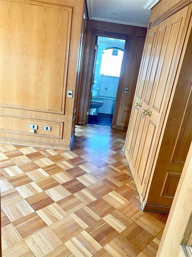 Imagen 17 de 23 de Departamento En Venta De 4 Dorm. En Viña Del Mar