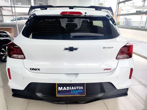Chevrolet Onix 1.0T Rs Mt