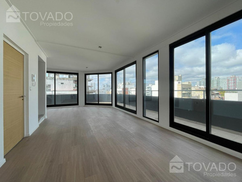 Penthouse Exclusivo En Belgrano! 2 Ambientes Con Escritorio Y Terraza