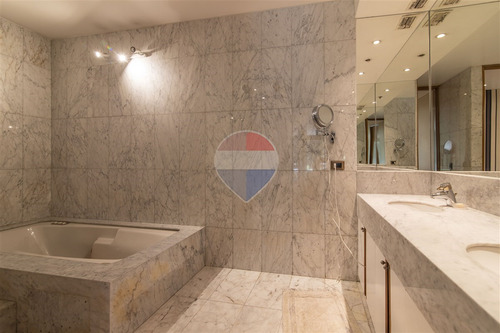 Exclusivo Duplex / 4 Dorm / 3 Estacionamientos