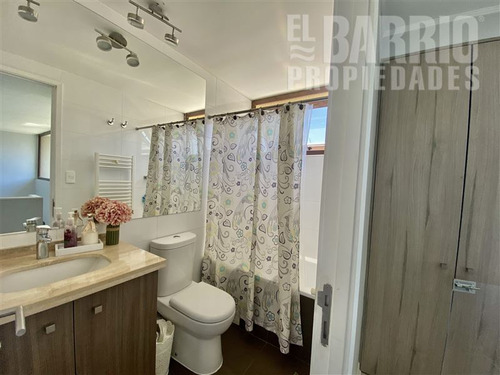 Imagen 18 de 27 de Casa En Venta De 4 Dorm. En Colina