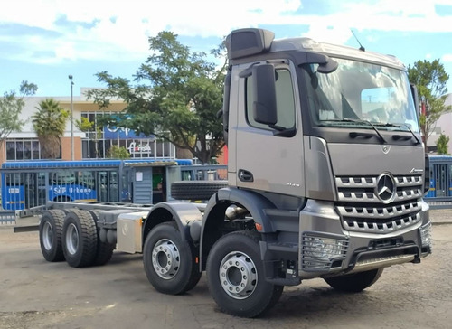 Mercedes-benz Arocs 4142k Cuatro Manos