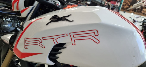 Imagen 12 de 15 de Tvs Rtr 200