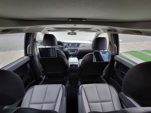 Imagen 3 de 9 de Kia Sedona Sxl 2020