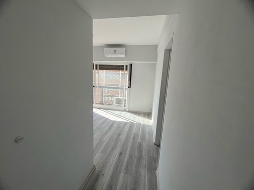 Departamento Dos Ambientes En Alquiler En Belgrano R