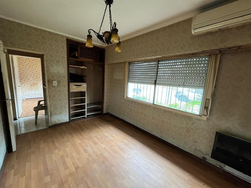 Casa Sobre Amplio Lote