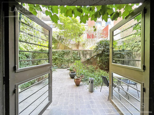 Venta Oficina En Edificio Consultorios Barrio Martin Rosario