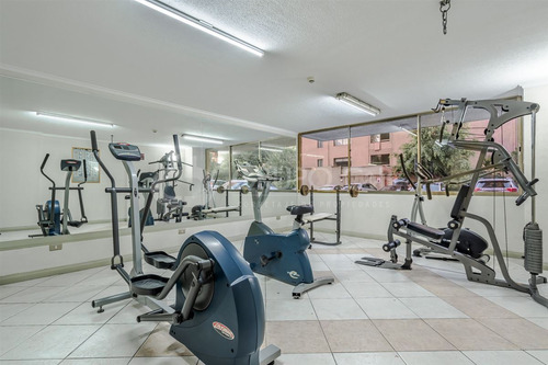 Departamento En Venta En Las Condes 3 D 2 B 2 Estacionamient