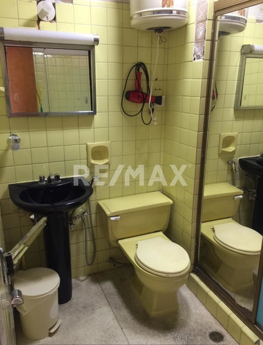 Imagen 21 de 29 de Venta De Casa-quinta En Lomas De Club Hipico Baruta Quinta Las Soto