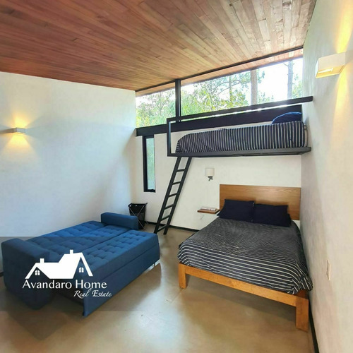 Casa En Venta, Cerro Gordo , Valle De Bravo.