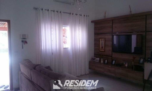 Imagem 2 de 13 de Casa De 2 Dorms, Vila Giunta, Bauru - V99522839