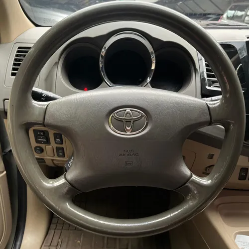 Toyota Fortuner 2.7L AT 2.7CC 2012**