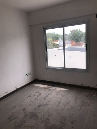 Imagen 5 de 14 de Departamento Con Terraza
