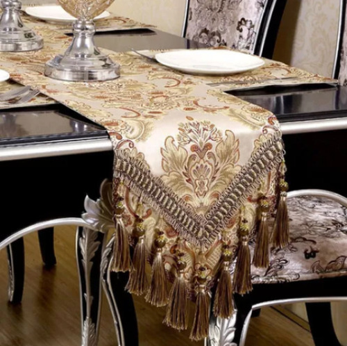 Caminos De Mesa Jacquard Damask, Elegante Bordado