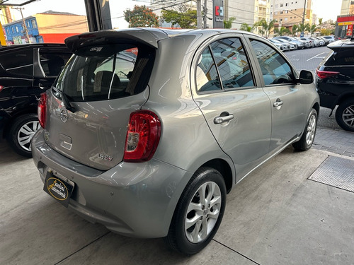 Nissan March Nissan March 1.6 16V SV CVT (Flex)