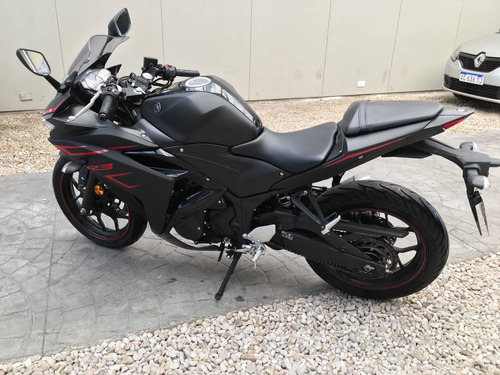 Yamaha R3 Yzf