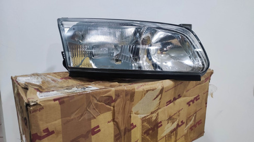 Faro Derecho Camry 99 01 Tyc