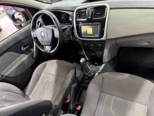 Renault Logan 1.0 8v