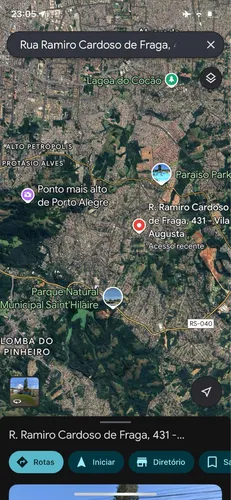 Imóvel Enorme Em Rua Asfaltada No Topo Do Bairro.