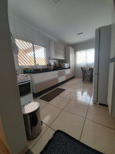 Compre Uma Casa E Ganhe Um Terreno