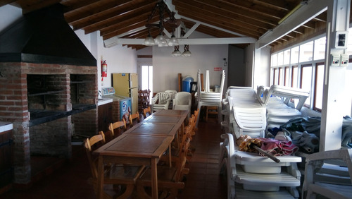Imagen 6 de 16 de Importante Hosteria De Categoria Pleno Centro A 100 Mts Del Mar