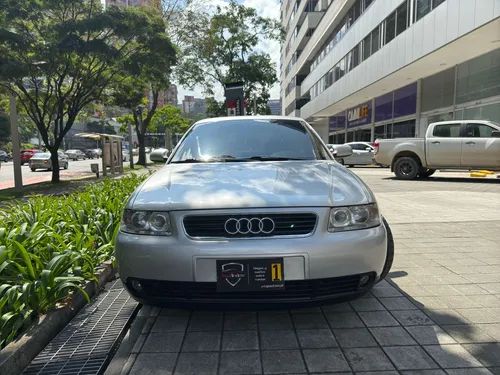 Audi A3 1.8t HB MT