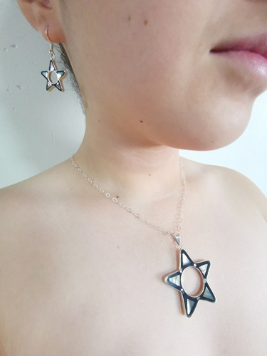 Dije De Estrella Con Aretes Negros Con Concha De Abulón