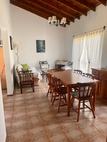 Casa Villa Gesell - Chalet - 133 Entre Avenidas 4 Y 5 - Venta - Alici