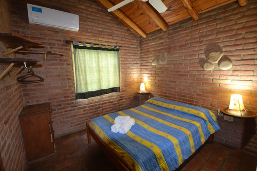 Dos Cabañas En Nono