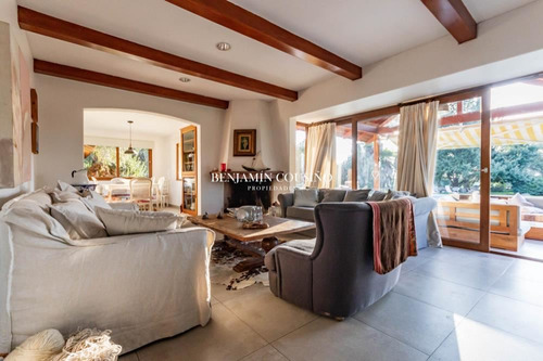 Casa En Arriendo De 4 Dorm. En Colina