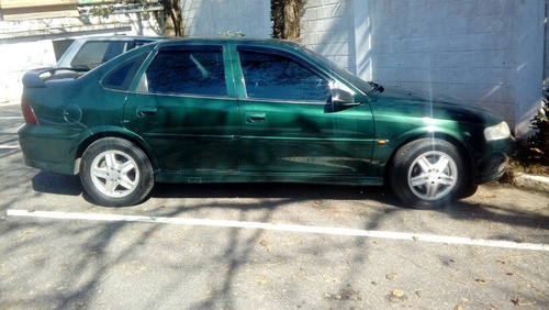 Chevrolet Vectra 2.2 16v Cd 4p 2000